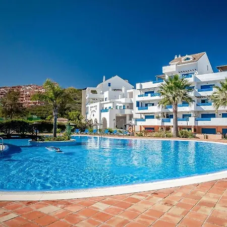 Apartment Urbanizacion Duquesa Golf And Garden Beautiful View